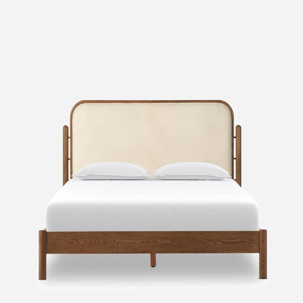 Caroline Bed